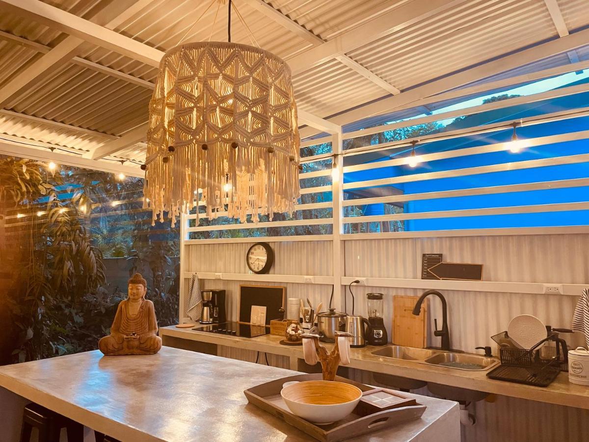 Puerto Viejo de Talamanca Casa Luce Bed & Breakfast エクステリア 写真