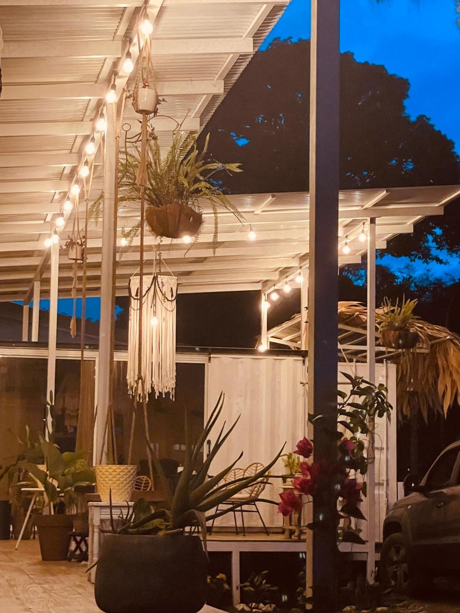 Puerto Viejo de Talamanca Casa Luce Bed & Breakfast エクステリア 写真