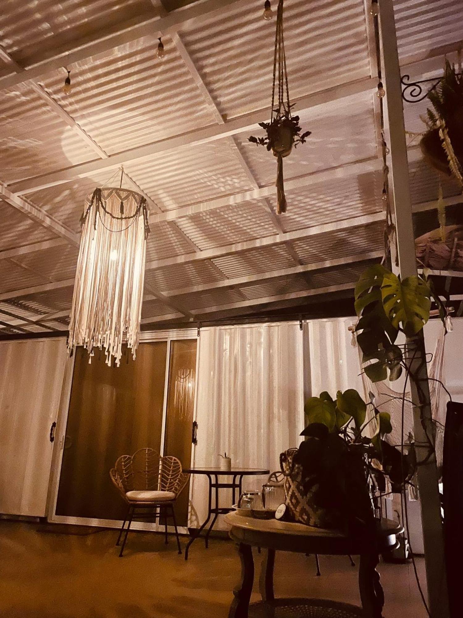 Puerto Viejo de Talamanca Casa Luce Bed & Breakfast エクステリア 写真