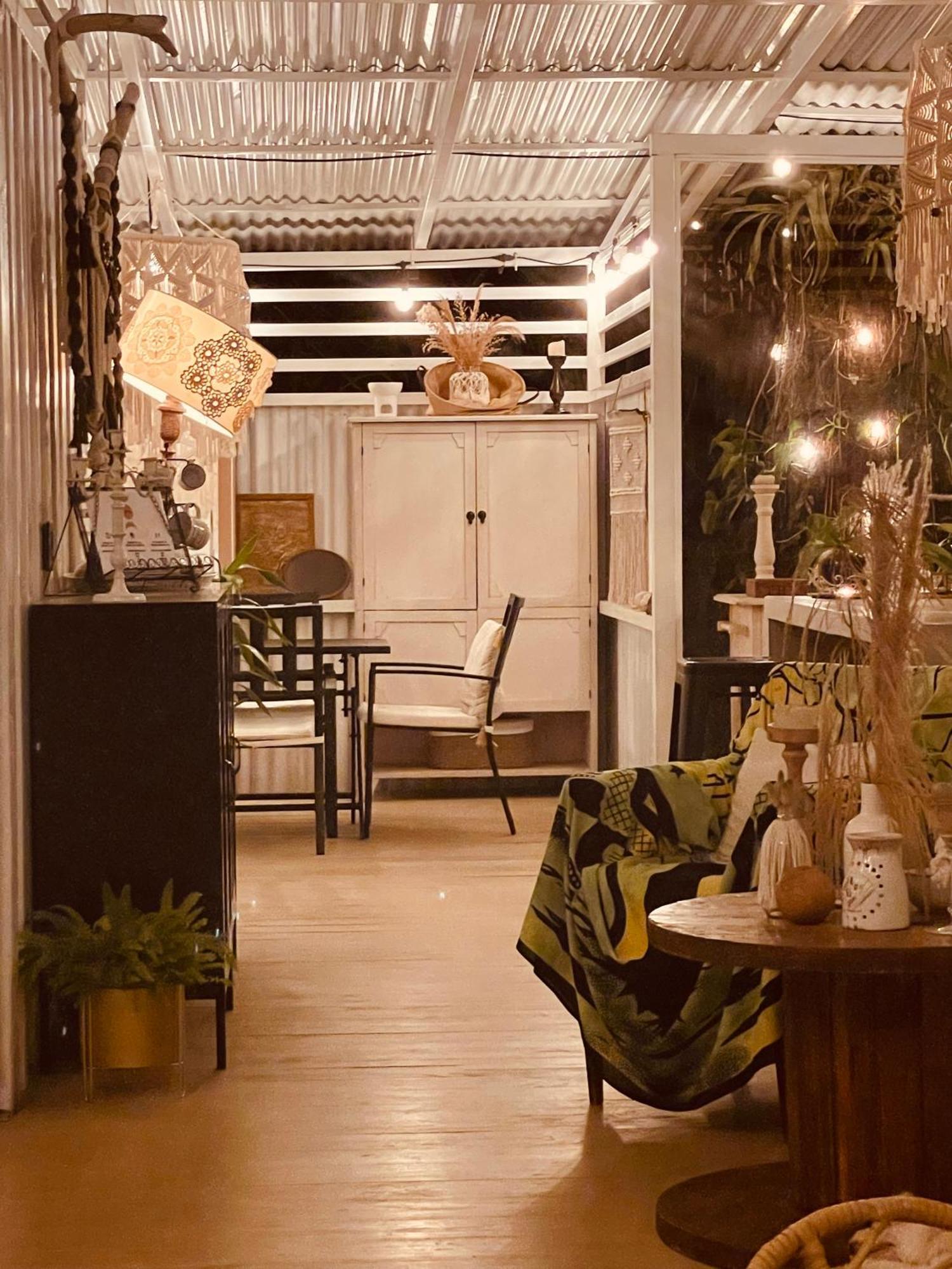 Puerto Viejo de Talamanca Casa Luce Bed & Breakfast エクステリア 写真