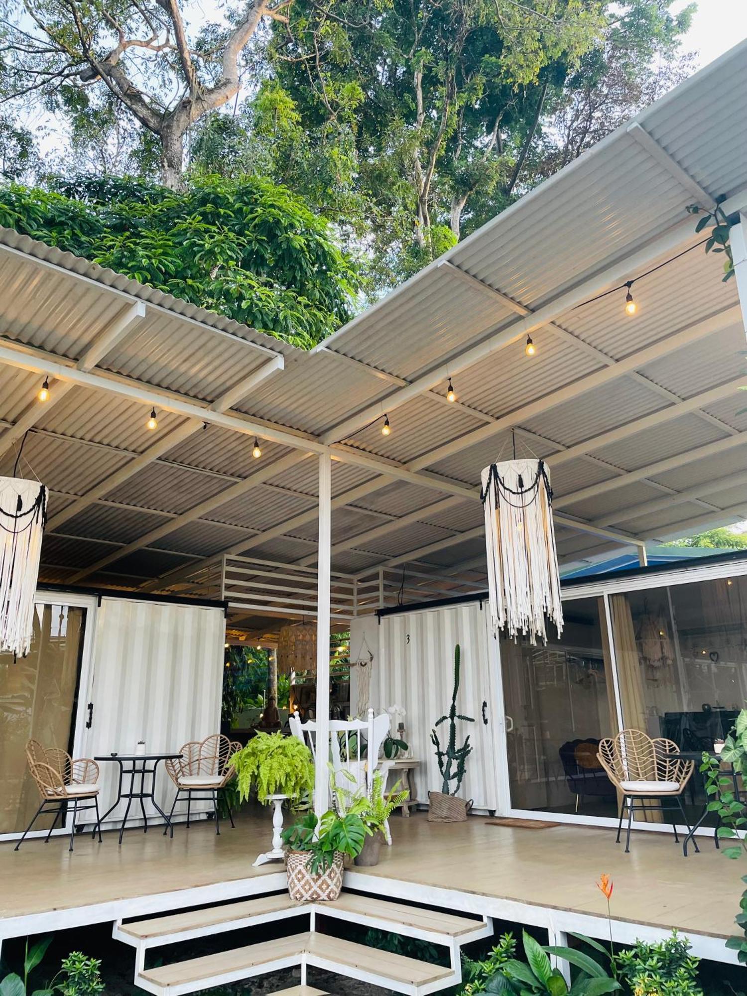 Puerto Viejo de Talamanca Casa Luce Bed & Breakfast エクステリア 写真